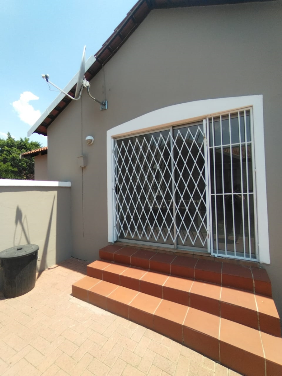 2 Bedroom Property for Sale in Brits North West